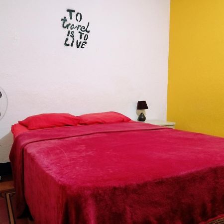 4 Grados Hostel Guatemala City Eksteriør bilde