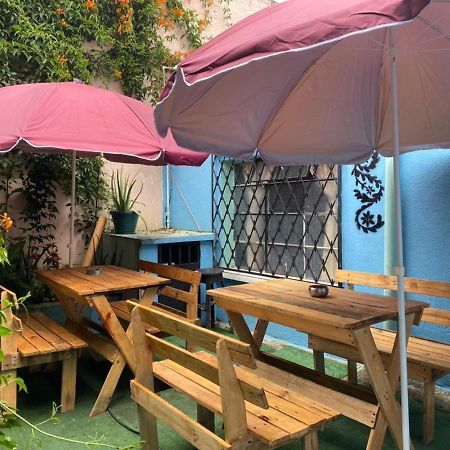 4 Grados Hostel Guatemala City Eksteriør bilde