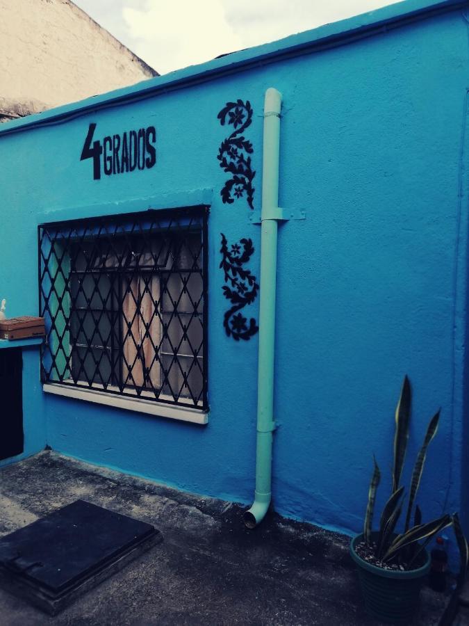 4 Grados Hostel Guatemala City Eksteriør bilde
