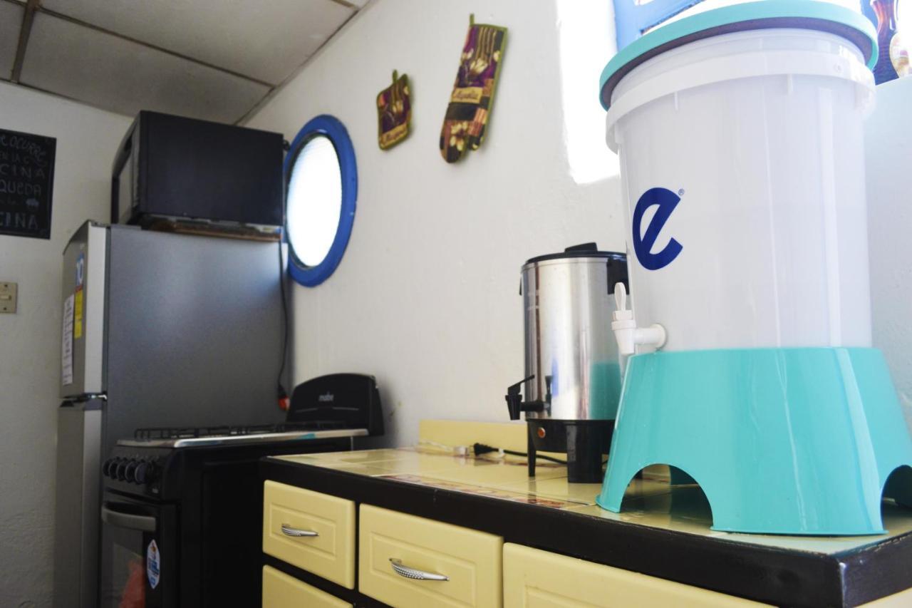 4 Grados Hostel Guatemala City Eksteriør bilde
