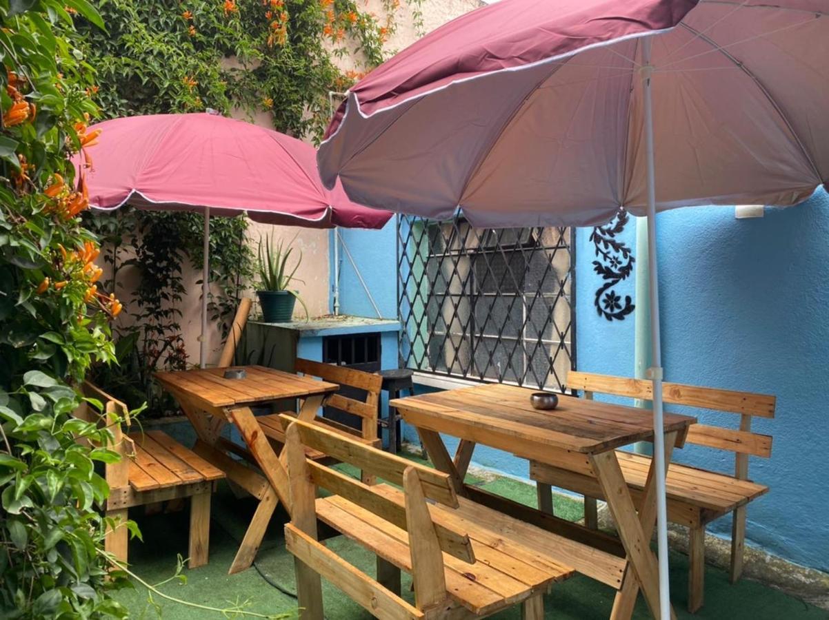 4 Grados Hostel Guatemala City Eksteriør bilde